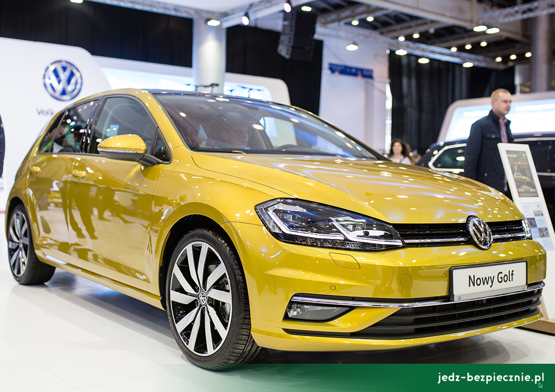 Z rynku - na trzecim miejscu znalazł się Volkswagen, hitem sprzedaży jest Golf hatchback